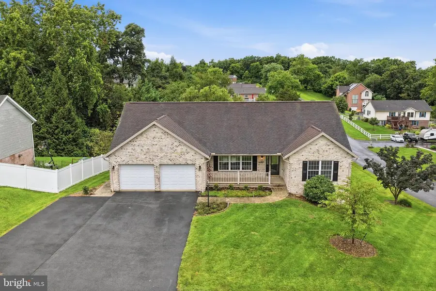 204 Jade Drive, Chambersburg, PA 17202 - #2
