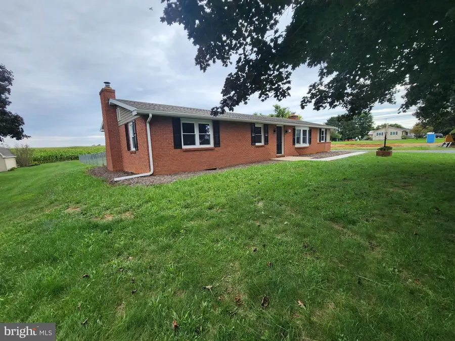 4942 Lemar Rd, Mercersburg, PA 17236 - #2