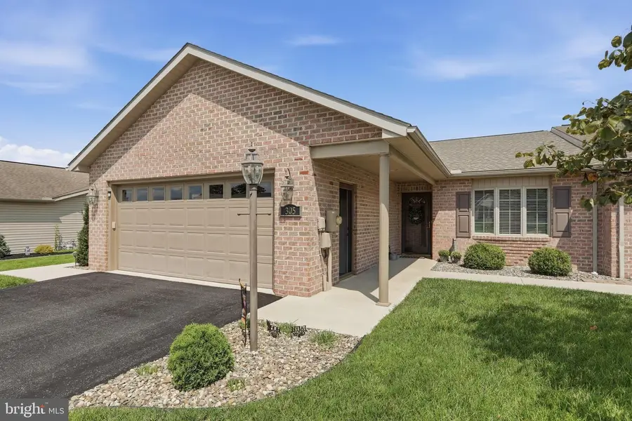 305 Sunbrook Drive, Chambersburg, PA 17201 - #2