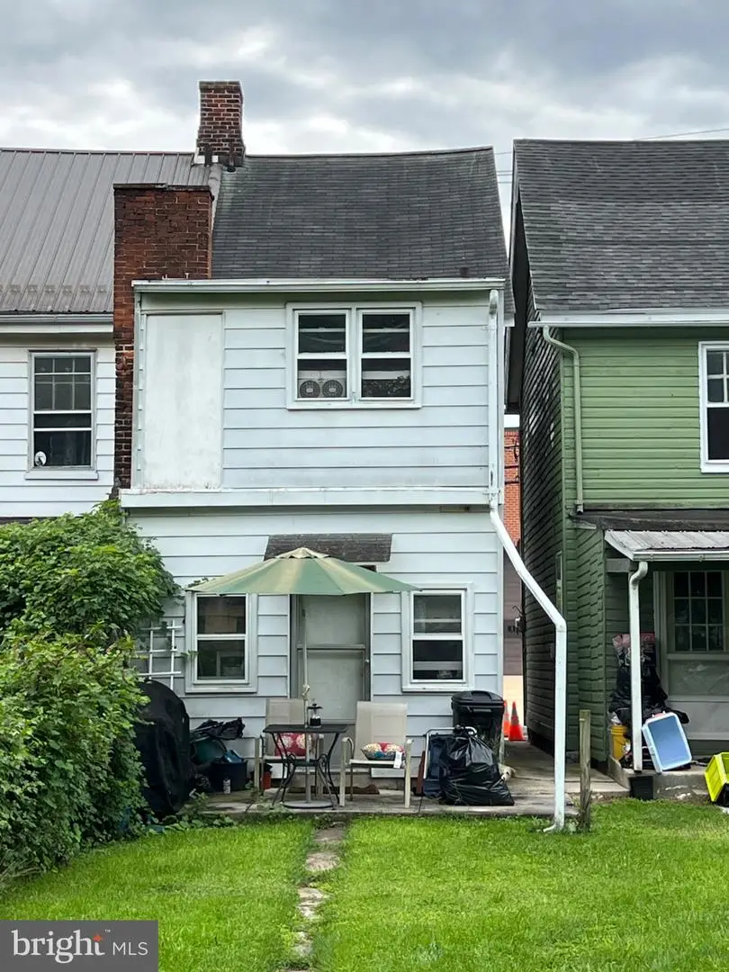 133 W King St, Chambersburg, PA 17201 - #2