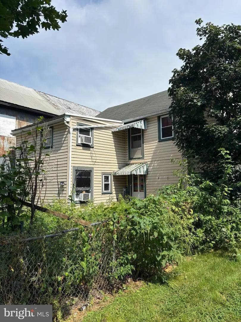 275 S Harrison Ave, Chambersburg, PA 17201 - #2