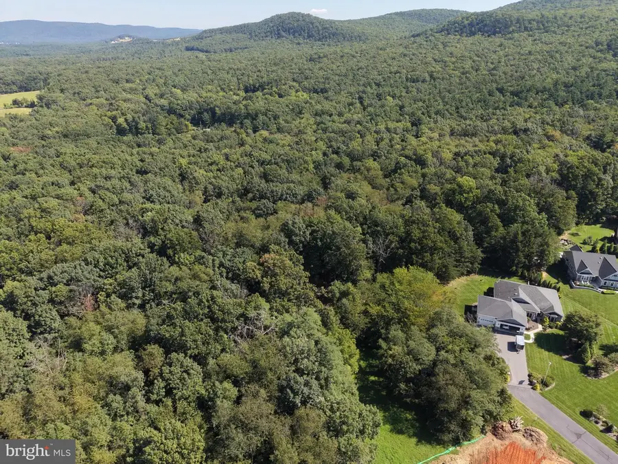 .9+/- Acres Killarney Dr, Fayetteville, PA 17222 - #2