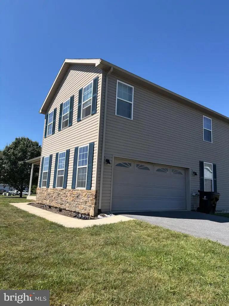 161 Paradise View Dr, Greencastle, PA 17225 - #3