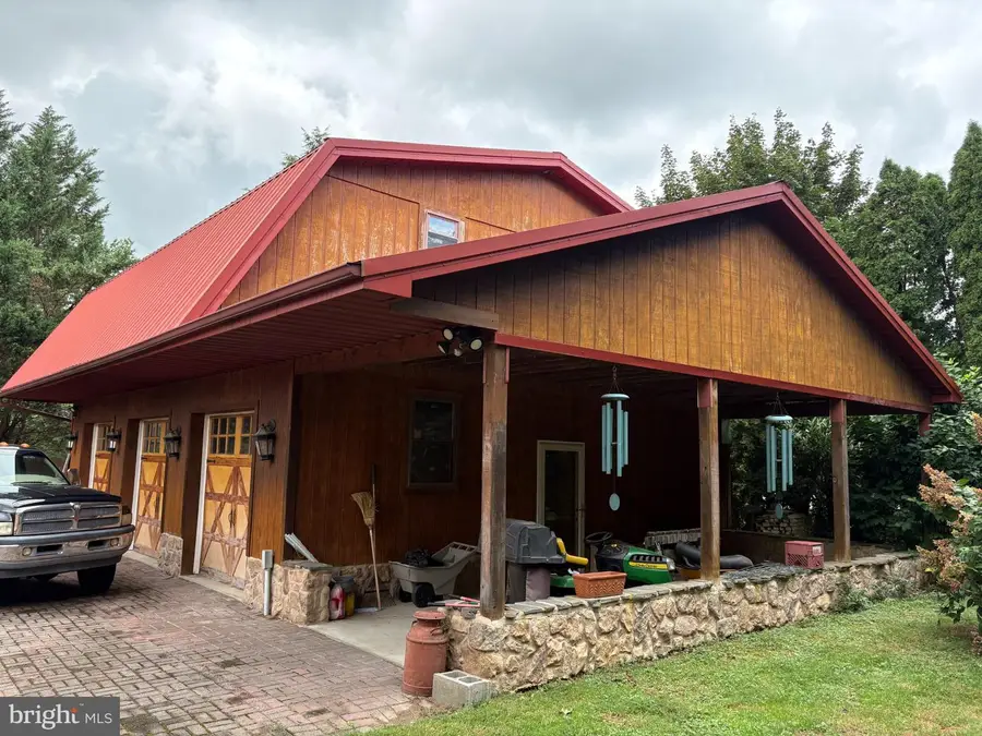13409 Old Mill Rd, Waynesboro, PA 17268 - #2