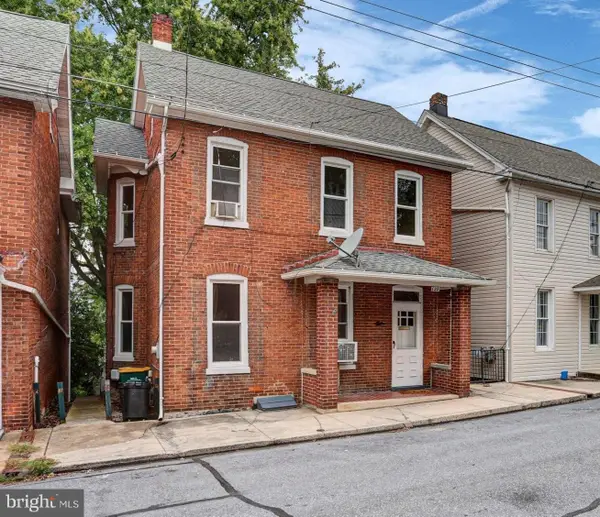 122 Harrison Ave, WAYNESBORO, PA 17268