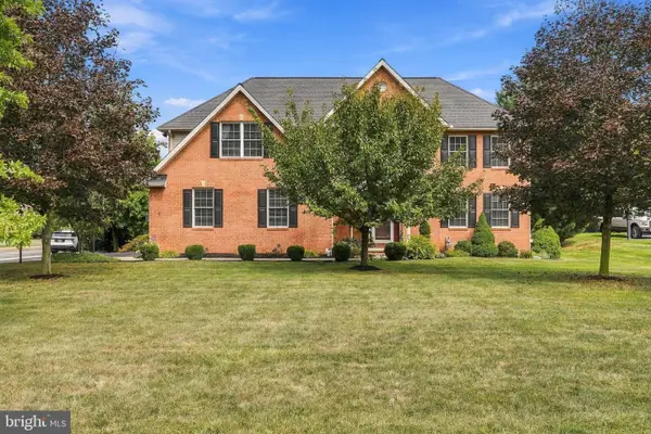 358 Moss Spring Ave, GREENCASTLE, PA 17225