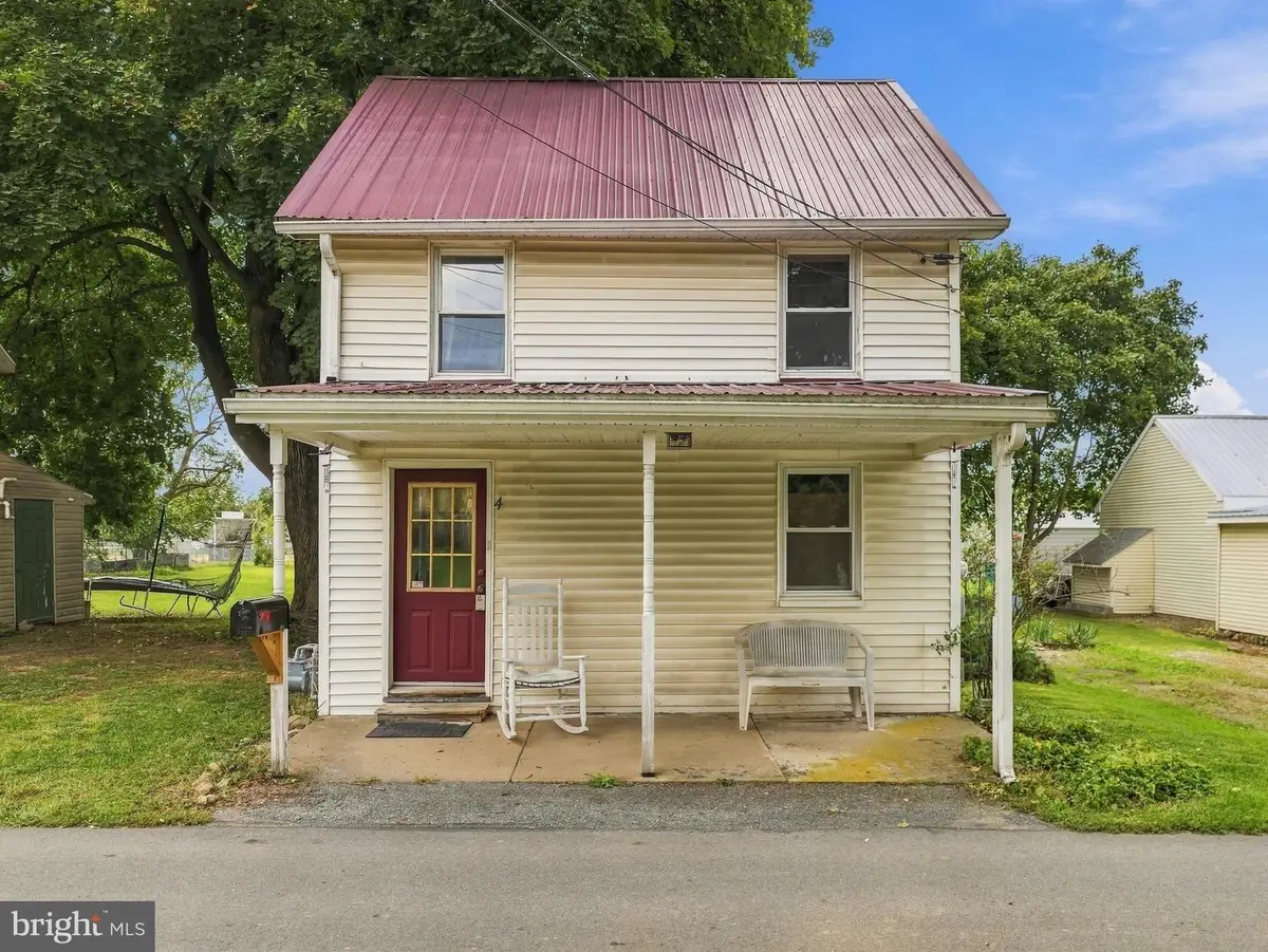 4 Spruce St, Monterey Alto, PA 17237 - #1