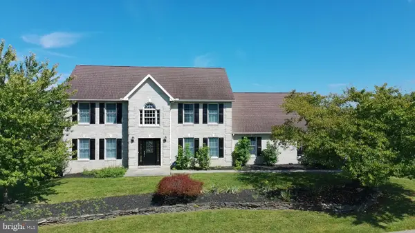 201 Sunbrook Dr, CHAMBERSBURG, PA 17201