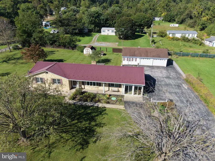 469 Path Valley Rd, Fort Loudon, PA 17224 - #2