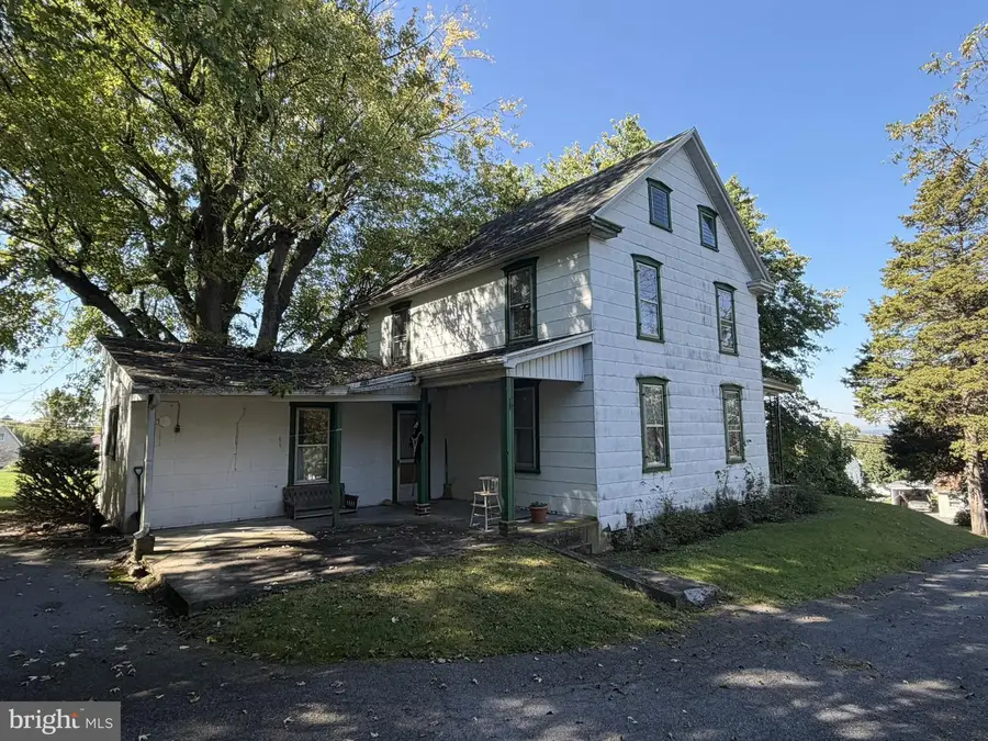 13740 Lower Edgemont Rd, Waynesboro, PA 17268 - #2