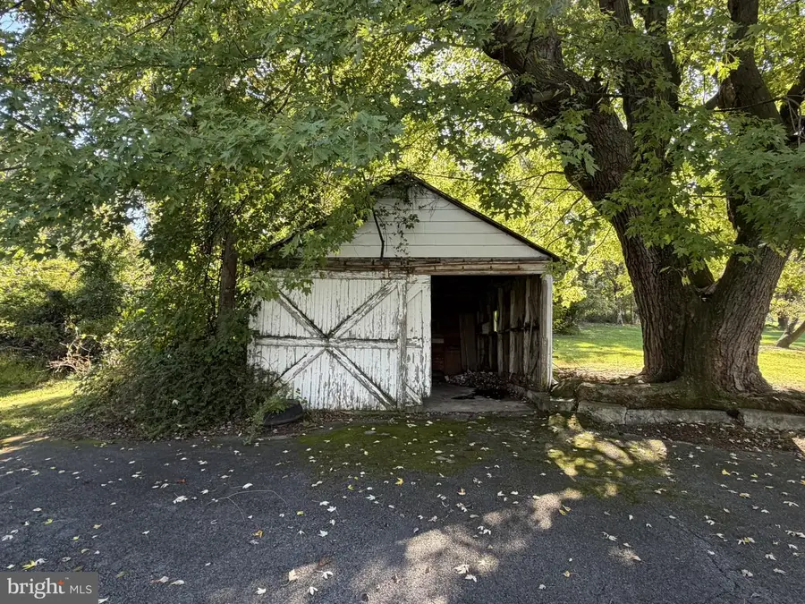 13740 Lower Edgemont Rd, Waynesboro, PA 17268 - #3
