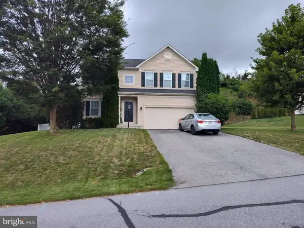 11539 Mystic Rock Ln N #10, WAYNESBORO, PA 17268