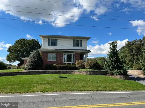 10495 Wayne Hwy, WAYNESBORO, PA 17268