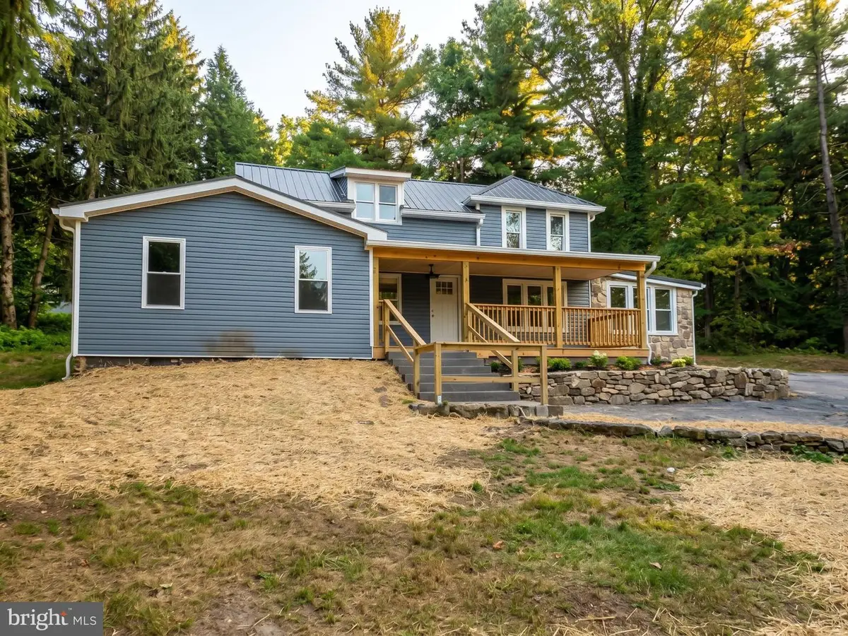 8080 Lincoln Way E, Fayetteville, PA 17222 - #1