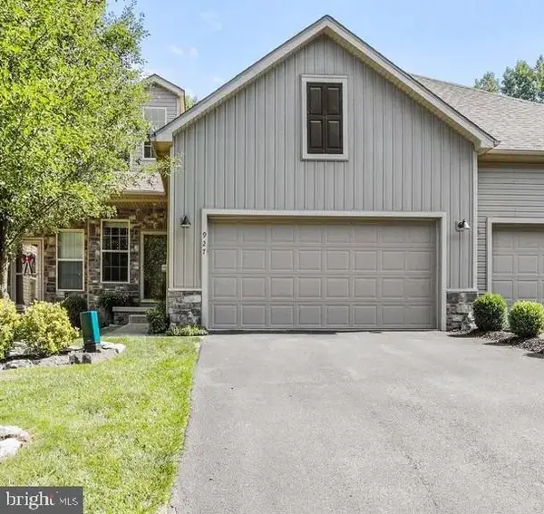 927 Quail Run Dr, WAYNESBORO, PA 17268
