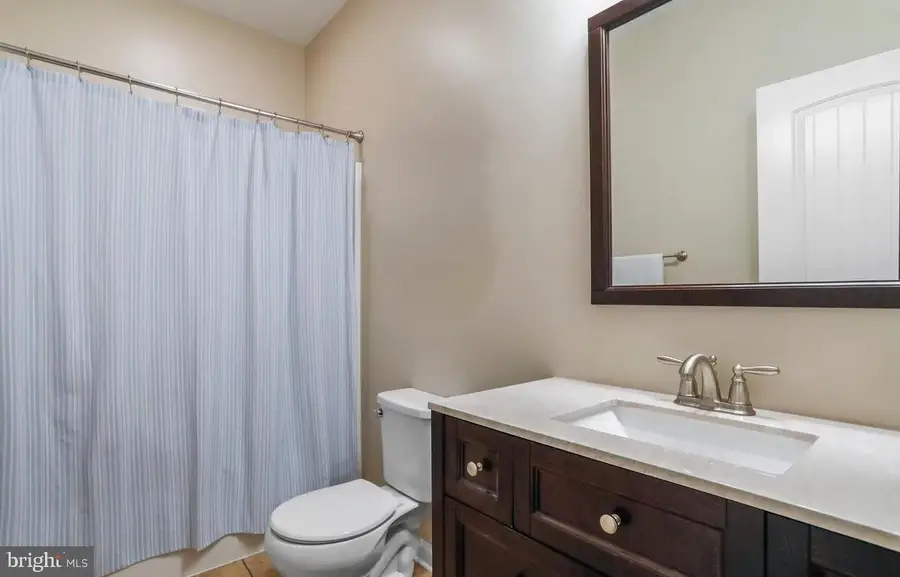 927 Quail Run Dr, Waynesboro, PA 17268 - #3