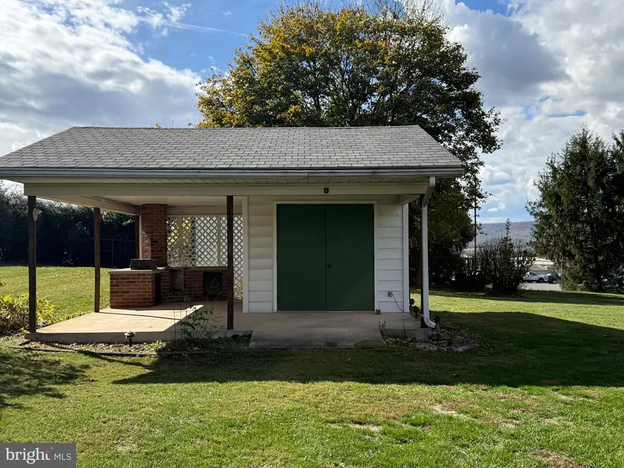 580 Buchanan Trail, McConnellsburg, PA 17233 - Image #2