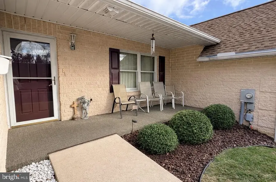 107 Myers Ave, McConnellsburg, PA 17233 - Image #2