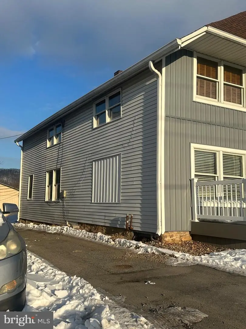 119 N 2nd St, McConnellsburg, PA 17233 - #3