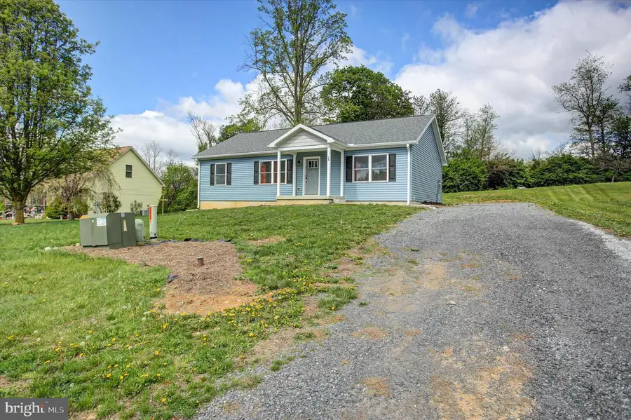 19 Brooklyn Dr, McConnellsburg, PA 17233 - #2