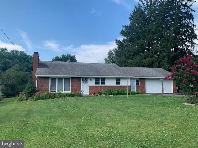 1006 Lincoln Way East, McConnellsburg, PA 17233 - #1