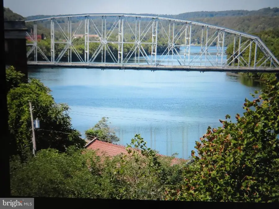 125 Market St, Brownsville, PA 15417 - #2