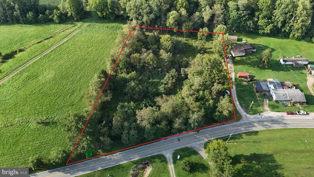 555 Leckrone Rd, German, PA 15458 - #1
