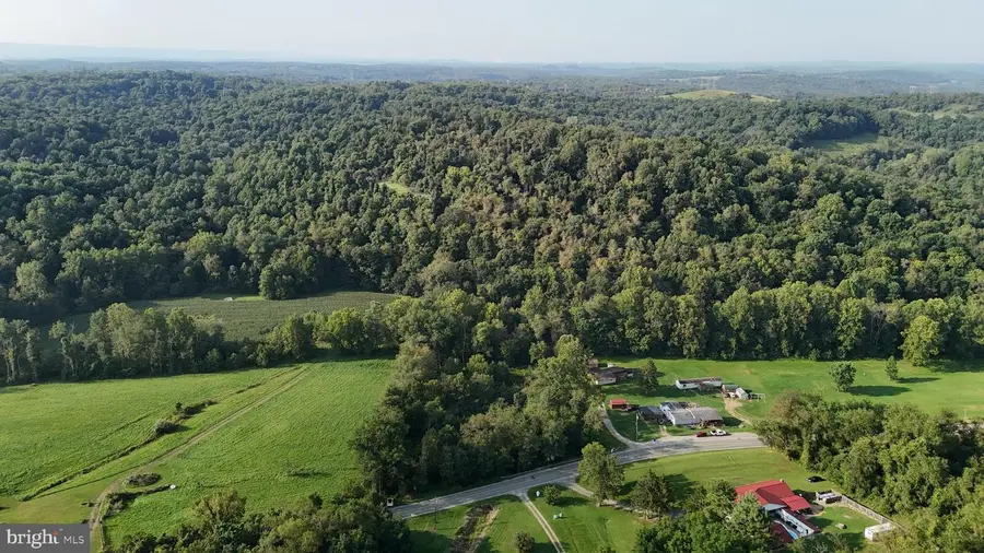 555 Leckrone Rd, German, PA 15458 - #2
