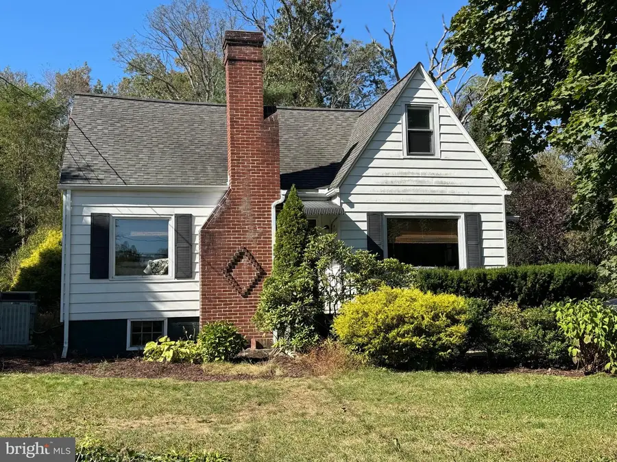 10126 Raystown Rd, Huntingdon, PA 16652 - Image #2