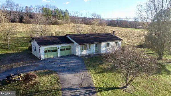 21295 Van Burren Road, BLAIRS MILLS, PA 17213