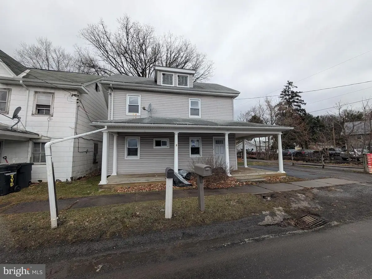 2086 Pennington Rd, Warriors Mark, PA 16877 - #1