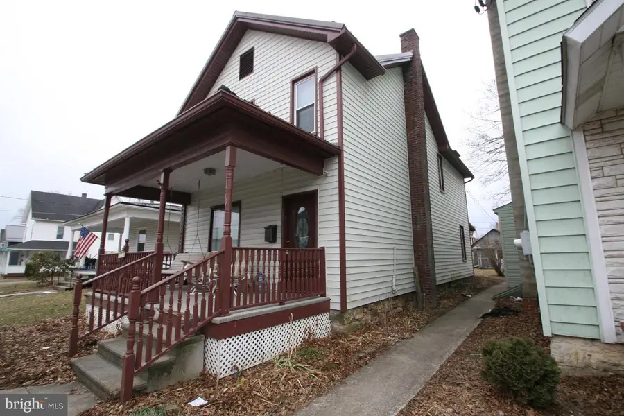 48 Market St, Mount Union, PA 17066 - #3