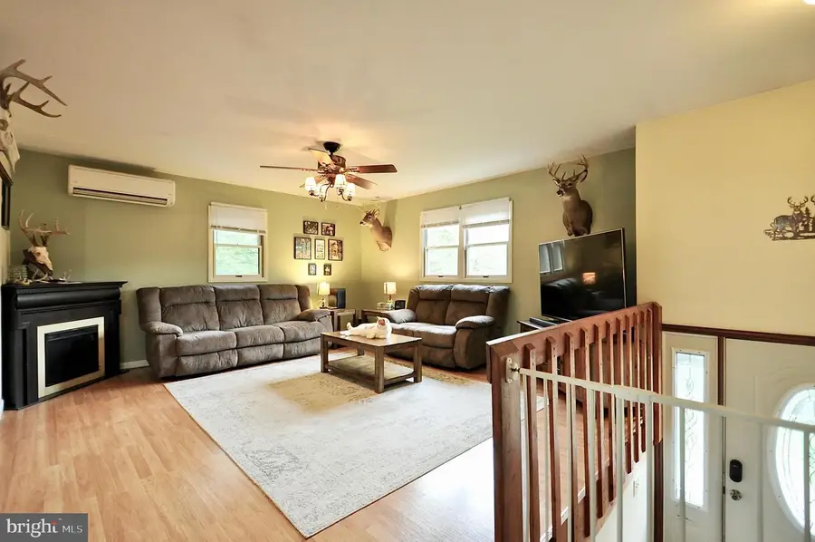 9717 Frazier Crst, Huntingdon, PA 16652 - #3