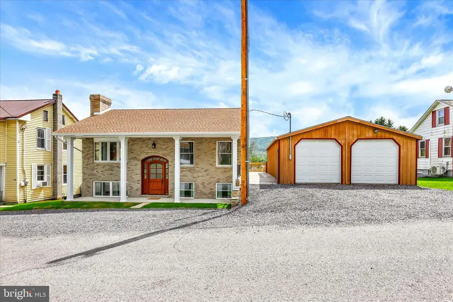 429 High St, Rockhill Furnace, PA 17249 - #2