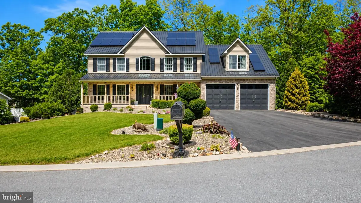 2204 Acorn Cir, Huntingdon, PA 16652 - #1