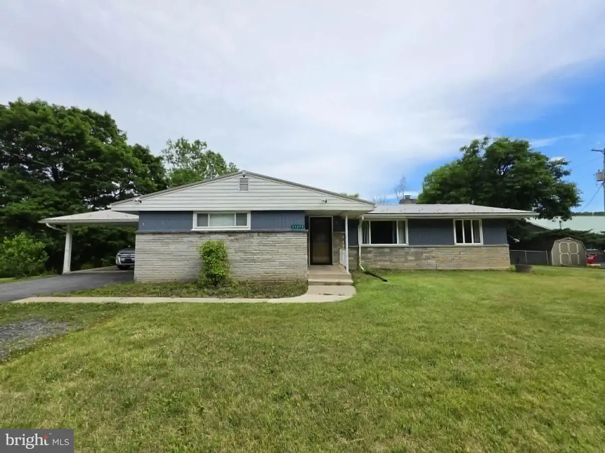 11275 Raystown Rd, Huntingdon, PA 16652 - #1