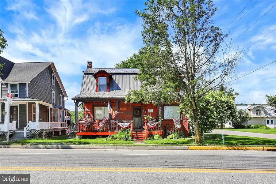 606 Ridgley St, Orbisonia, PA 17243 - #2