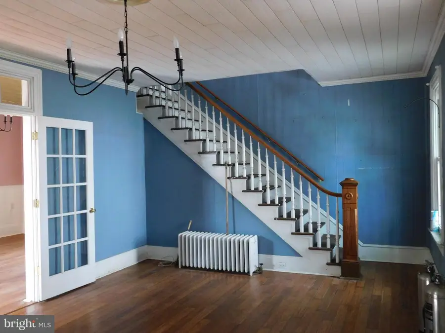 100 N Fifth St, Mifflintown, PA 17059 - Image #3