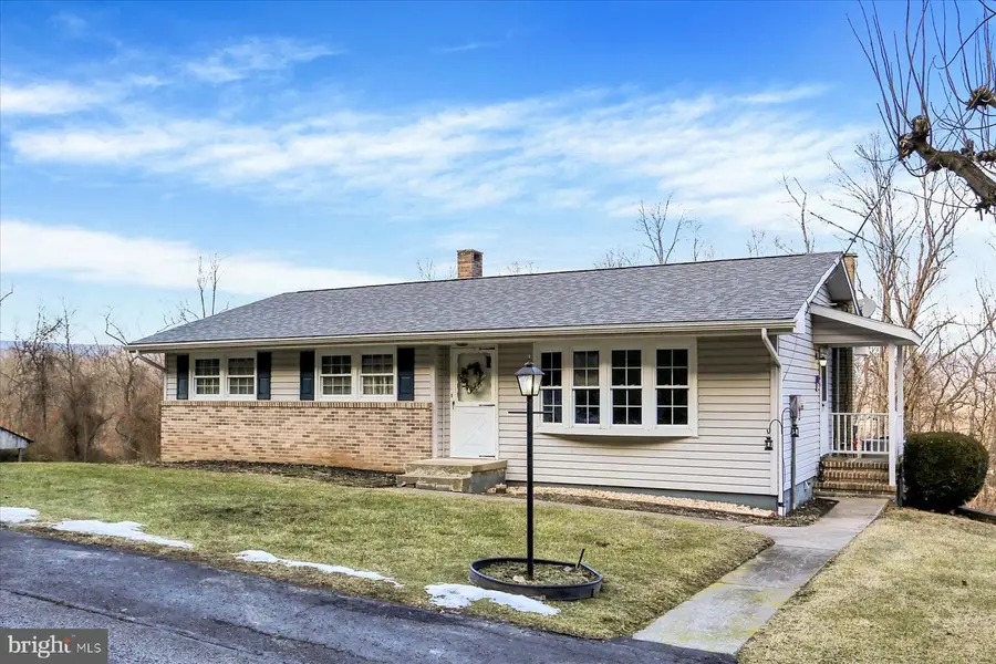 2099 Muddy Run Rd, Mifflintown, PA 17059 - #2