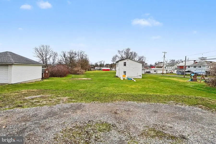 62 Westfall, McAlisterville, PA 17049 - #3
