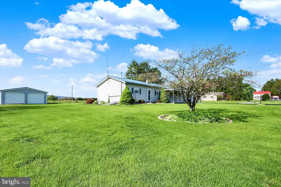 72 Cedar Grove Rd, Mifflintown, PA 17059 - #3