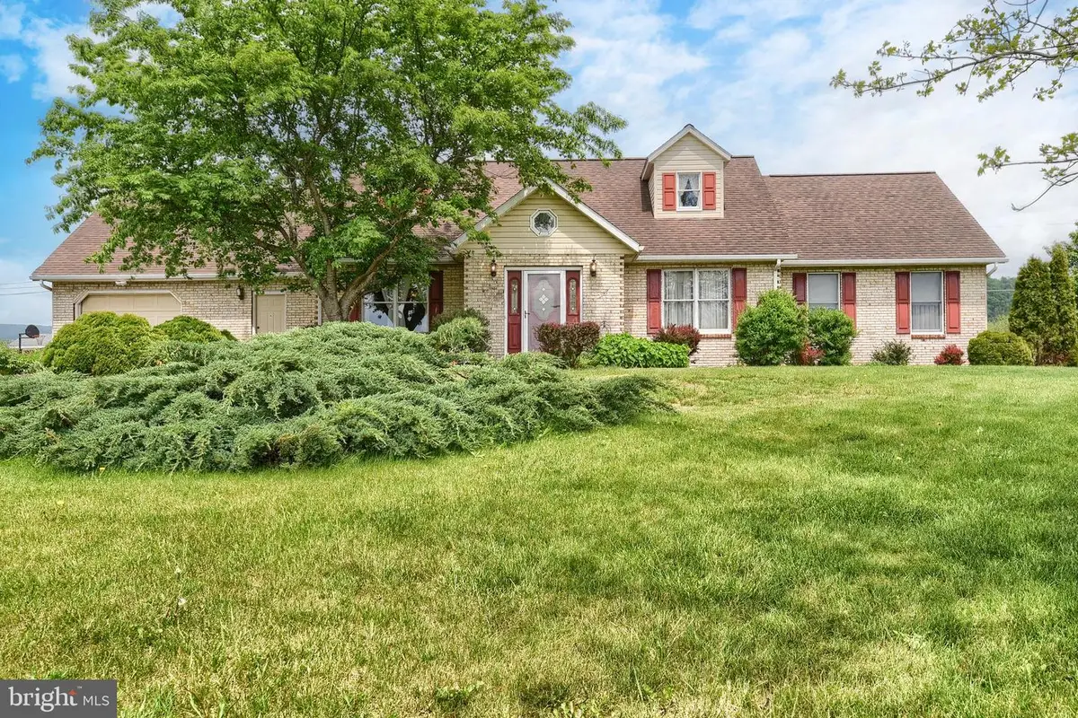 217 Musser Rd, McAlisterville, PA 17049 - #1