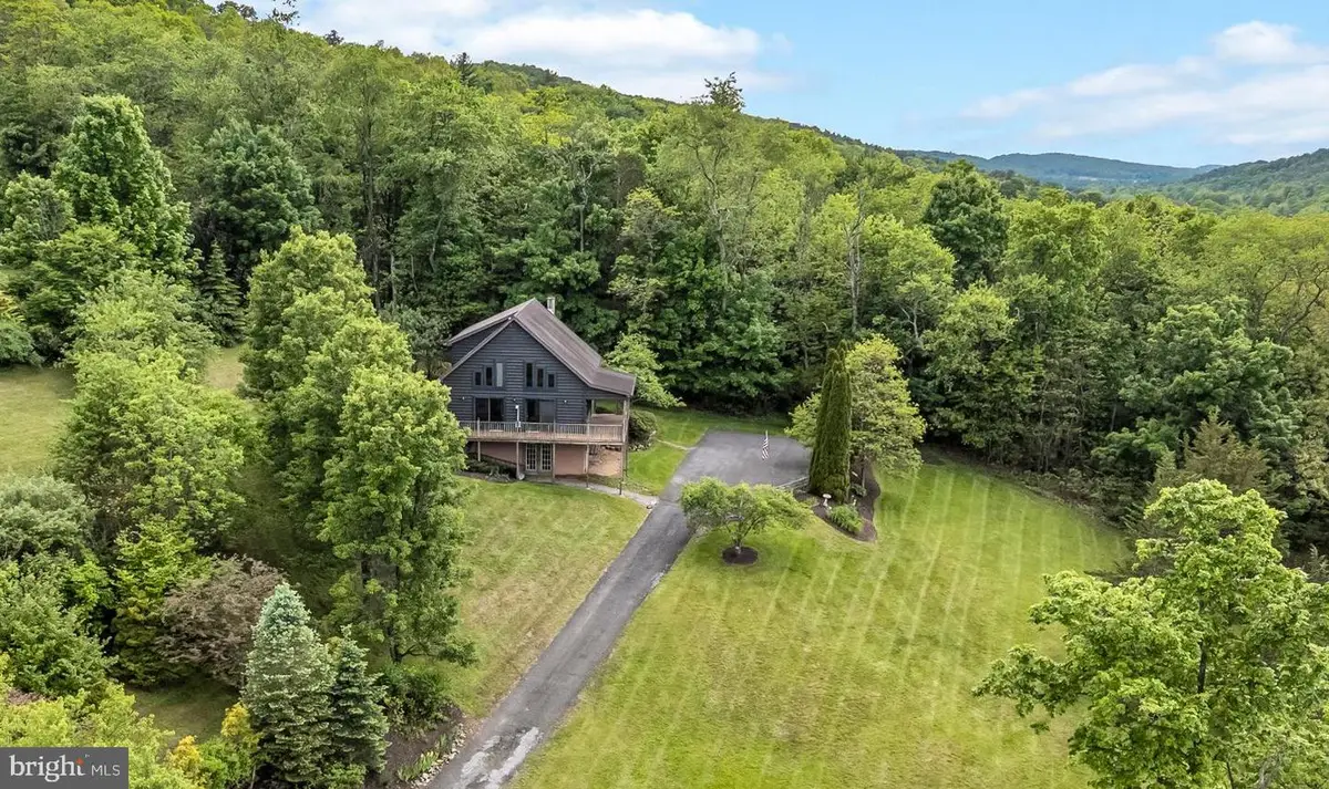 210 Light Rd, Liverpool, PA 17045 - #1