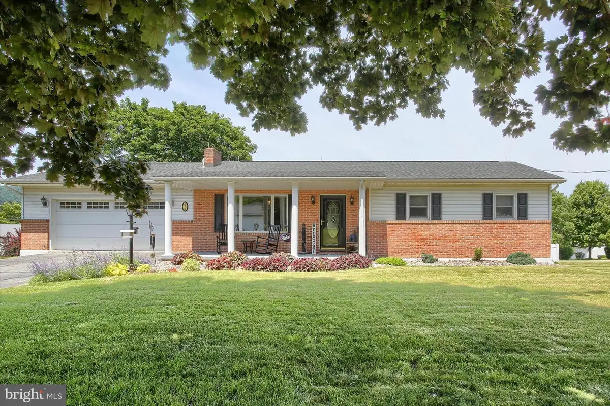 470 Snyder St, Richfield, PA 17086 - #1