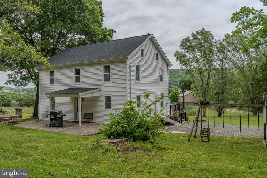 161 Esh Ln, Liverpool, PA 17045 - #2