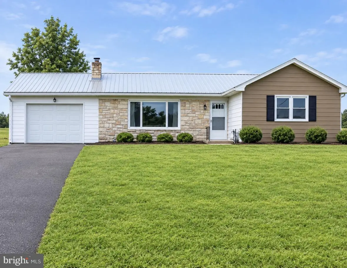 260 Cuba Mills Rd, Mifflintown, PA 17059 - #1