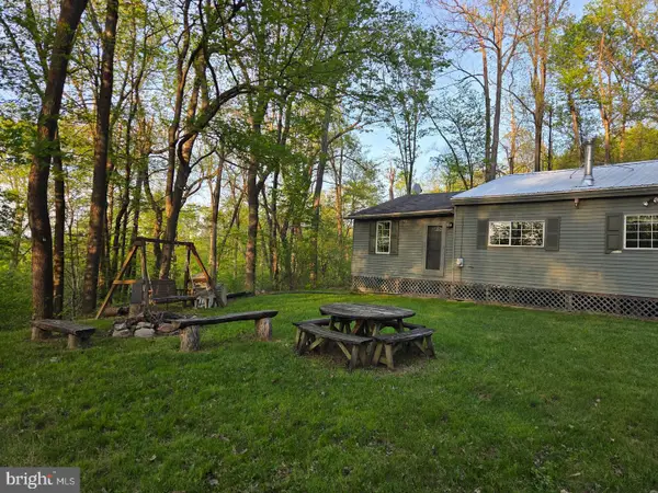 491 Wild Area Ln, THOMPSONTOWN, PA 17094