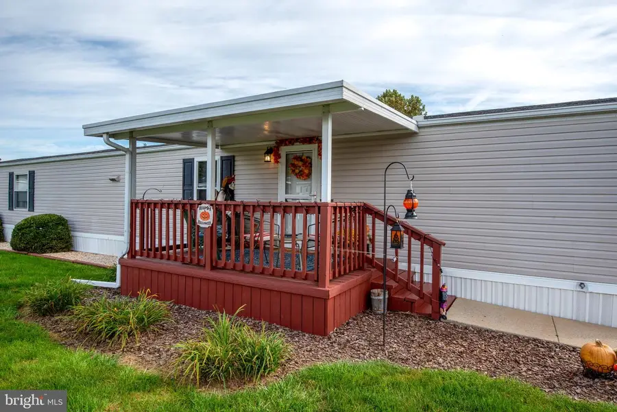 114 Pheasant Ridge Cir, Lancaster, PA 17603 - Image #3