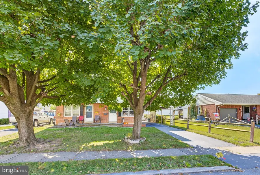 306 E Cherry St, Elizabethtown, PA 17022 - Image #3