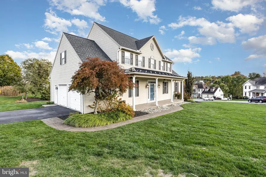 19 Briar Rose Trl, Elizabethtown, PA 17022 - Image #3